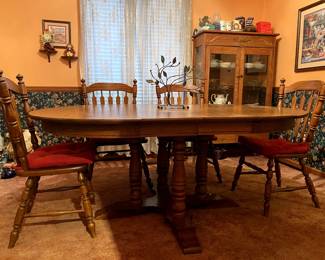 Tell City oak dining table with 6 chairs