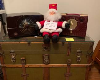 Zenith radios and vintage chest