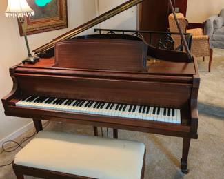 Story & Clark Baby Grand