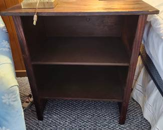 handmade end table/nightstand