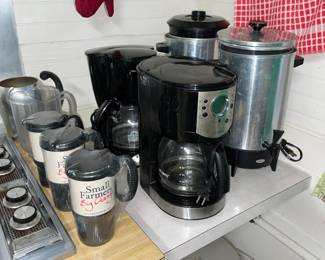 Coffee Makers & Mugs