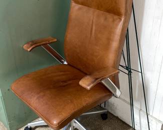 Vintage Mid-Century Modern Brown Vinyl Rolling Office Chair