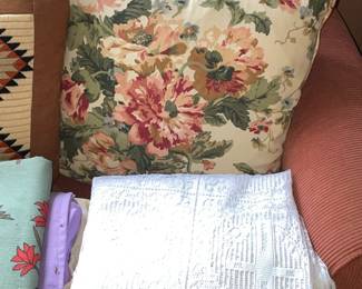 Decorative Pillows & Linen