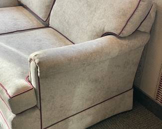 Loveseat W/ Mauve Piping Detail