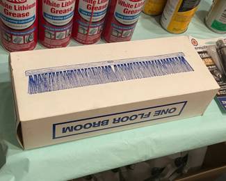 BRAND NEW Floor Broom