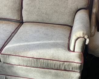 Loveseat W/ Mauve Piping Detail