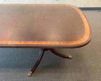 BEAUTIFUL Executive Dining Room/Conference Table W/ Inlaid Wood Trim & Brass Capped Legs (Ethan Allen)