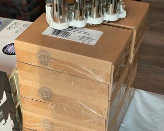 Un-Used 4 Barrel Coin Changers