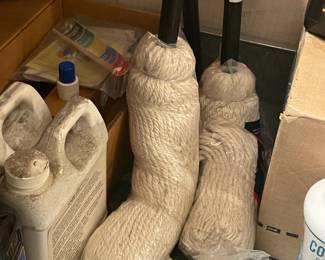 BRAND NEW Floor Mops