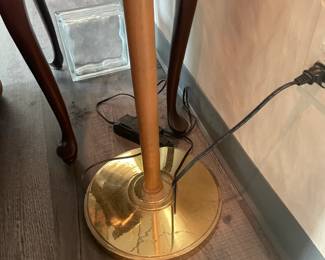 Pair Of 2 Blonde Wood Torchiere Lamps W/ Glass Shade & Brass Base