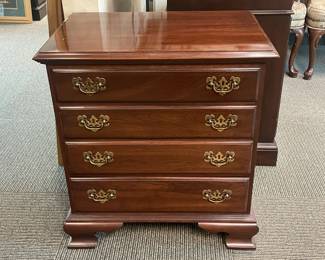 Wooden 4 Drawer Mini Dresser W/ Brass Hardware (Ethan Allen)