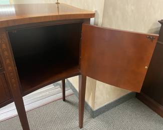 BEAUTIFUL Executive Dining Room/Conference Room Sideboard Cabinet W/ 2 Doors, 2 Drawers, & Brass Hardware And Rail (Ethan Allen)