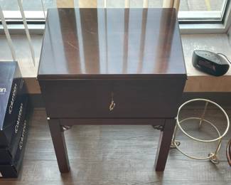 Wooden Locking Chest W/ Brass Hardware On 4 Legged Stand