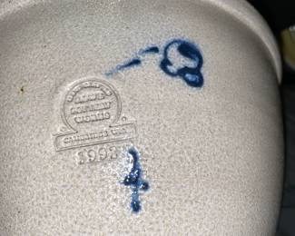 BEAUTIFUL Pottery Collection By Notable Studios & Artists (Wisconsin Pottery, W.A. Macquiod & Co/Pottery Works/Little 12th Street, Rowe Pottery Works, Salmon Falls Stoneware, Buffalo Pottery Co, Roseville Ohio, Williamsburg Pottery, Cooksburg Pottery, Three Rivers Pottery, Etc.)