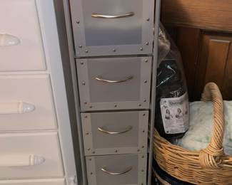 Rolling Drawer Organizer Rack