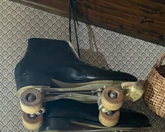 Wall & Ceiling Hanging Gadgets, Tools, & Assorted Antiques