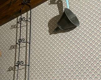 Wall & Ceiling Hanging Gadgets, Tools, & Assorted Antiques