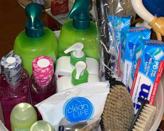 Assorted Brand New Bathroom Products