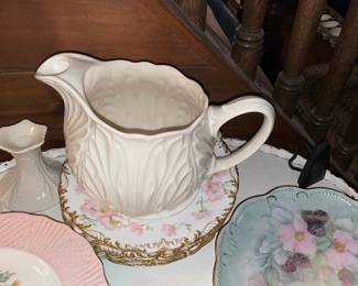 Lenox Pitcher