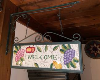 Wall Mounted Hanging Welcome Sign