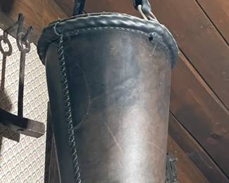 Wall & Ceiling Hanging Gadgets, Tools, & Assorted Antiques