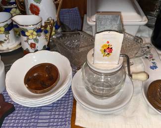 Vintage Kitchen Grinder