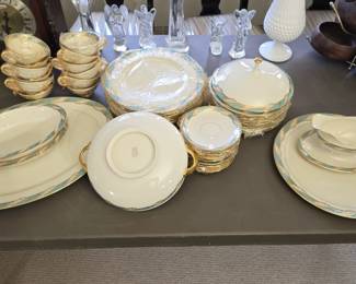 Bellevue Sea-Green by Lenox 68-piece:
Note: UNUSED - Most pieces are still originally wrapped and it appears that none of them have ever been used
• 1 Oval platter
• 2 oval serving bowls
• 1 round platter
• 1 tangine-like bowl with handles and 1 lid
• 1 saucer/serving bowl (1-piece)
• 12 teacup
• 13 teacup saucers
• 12 saucers
• 12 small plates
• 12 large plates