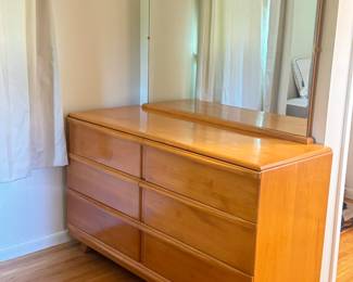 Kling Double Wide Dresser w/Mirror