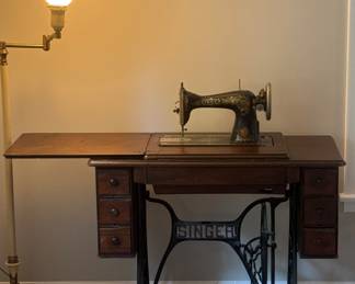 Vintage Singer Sewing Machine