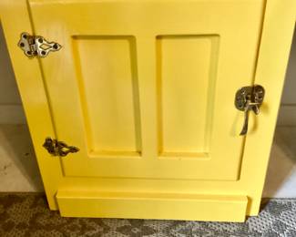 Yellow Clad size table or nightstand