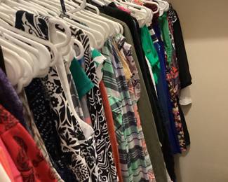 Women’s clothing dresses, shirts, shorts, skirts, pants, scarf, belts come and see for yourself