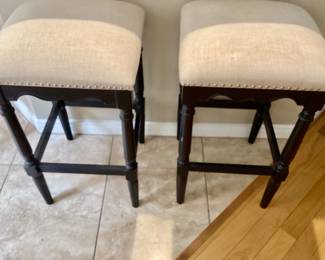 2 matching Bar stools