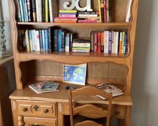 Guardsman desk with removable bookshelf