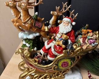Members Mark Santa Sleigh Figurine