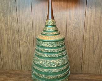 140 MCM Vintage Avocado Chalkware Tall Table Lamp min