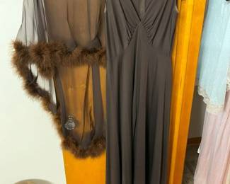 140 Vintage Negligeemin