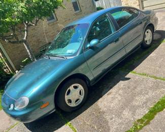 140 1997 Ford Taurus GL Portmin