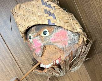 140 Vintage Coconut Captain Head min