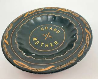 140 Vintage Grandmother Platemin