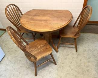 140 Oak Drop Leaf Dinettemin