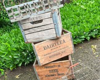 140 Vintage Dairy Milk Crate Sampler min