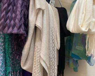 Ladies Scarves And Hankies