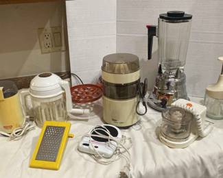 Small Kitchen Appliances, Including Old, Waring Glass Blender