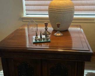 End Table And Lamp