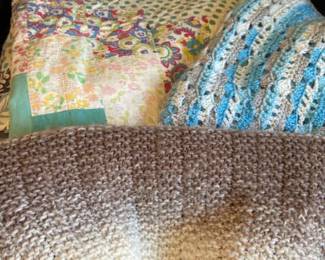 Project Quilt And Crochet