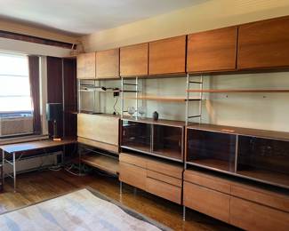 MCM wall unit