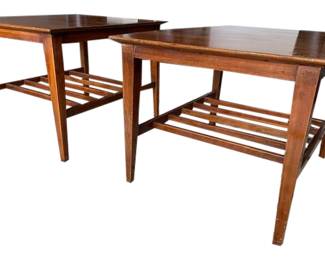 Good condition Willett Mid century side tables. 20.5”w x 25”dx17”h In good condition but please note the height. These are authentic Mid century height for a low sofa