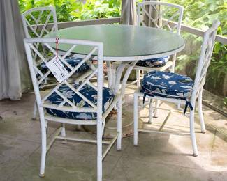 1067 Outdoor Table and Four Chairs. 150.00
