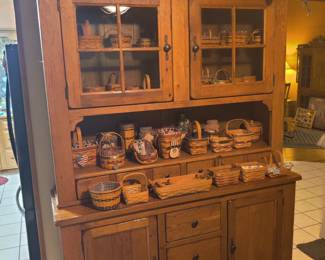 quality distressed hardwood hutch, small sized Longaberger basket collection