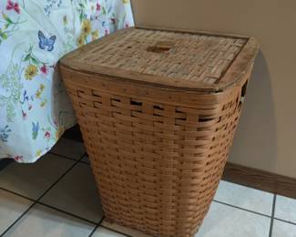 Large Longaberger basket